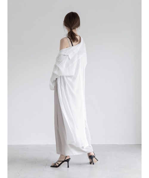 amel（エイメル）の「サテンロングキャミドレス（ワンピース・レディース・グレイッシュベージュ・FREE）」の12枚目の写真