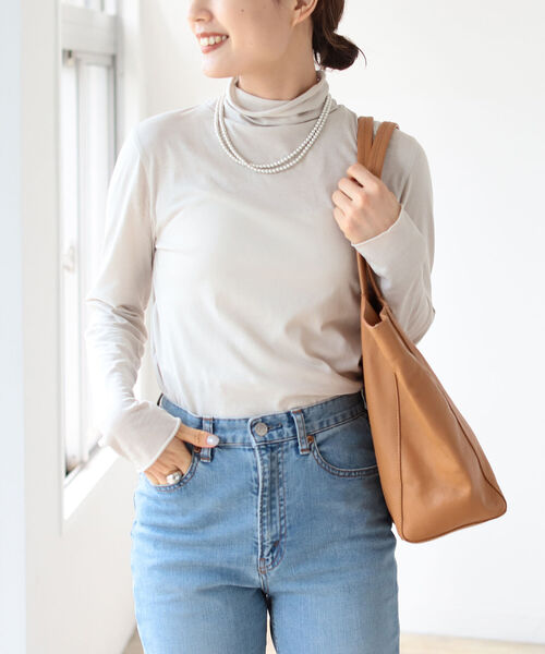 B:MING by BEAMS(ビーミングバイビームス)の「B:MING by BEAMS / シアー タートル プルオーバー 21AW(Tシャツ/カットソー・レディース・ブラック/グレー系/イエロー系・ONESIZE)」の3枚目の写真