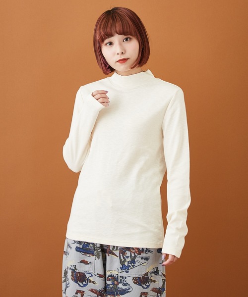 CUBE SUGAR（キューブシュガー）の「ショートスラブフライス 無地 長袖 ハイネック（Tシャツ/カットソー・レディース・ホワイト/ブラック/カーキ/イエロー/トップグレー/レンガ・M）」の2枚目の写真