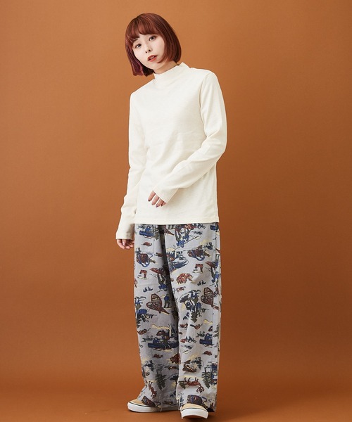 CUBE SUGAR（キューブシュガー）の「ショートスラブフライス 無地 長袖 ハイネック（Tシャツ/カットソー・レディース・ホワイト/ブラック/カーキ/イエロー/トップグレー/レンガ・M）」の8枚目の写真