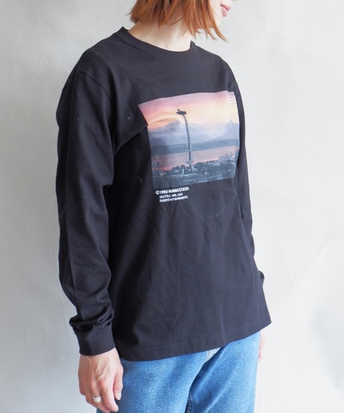 MANASTASH（マナスタッシュ）の「MANASTASH/マナスタッシュ　W's PHOTO L/S TEE 'SUNSET'　ウィメンズ　フォトロンＴ　サンセット（Tシャツ/カットソー・レディース・ホワイト/ブラック・MEDIUM）」の5枚目の写真