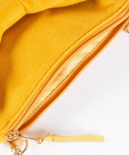 KP DECO（ケーピーデコ）の「アクリル起毛素材のリボン2WAYショルダー(Free)（ショルダーバッグ・キッズ・レッド/サックスブルー/マスタード・FREE）」の5枚目の写真