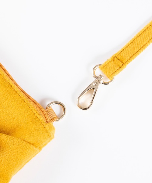 KP DECO（ケーピーデコ）の「アクリル起毛素材のリボン2WAYショルダー(Free)（ショルダーバッグ・キッズ・レッド/サックスブルー/マスタード・FREE）」の6枚目の写真