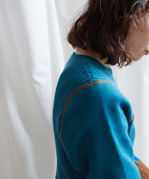Lene（レネ）の「ギリシャコットン/バイカラークループルオーバー（ニット/セーター・レディース・ブルー/キナリ/ブラック・FREE）」の11枚目の写真