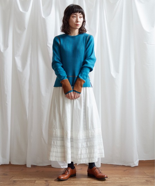 Lene（レネ）の「ギリシャコットン/バイカラークループルオーバー（ニット/セーター・レディース・ブルー/キナリ/ブラック・FREE）」の4枚目の写真