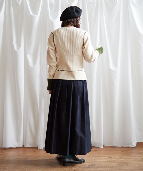 Lene（レネ）の「ギリシャコットン/バイカラークループルオーバー（ニット/セーター・レディース・ブルー/キナリ/ブラック・FREE）」の17枚目の写真