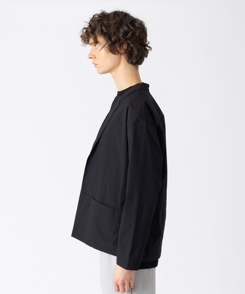 ABAHOUSE(アバハウス)の「ペーパーナイロン ストレッチ ポケッタブル ジャケット(テーラードジャケット・メンズ・ライトグレー/ベージュ/ブラック・44/46/48)」の7枚目の写真
