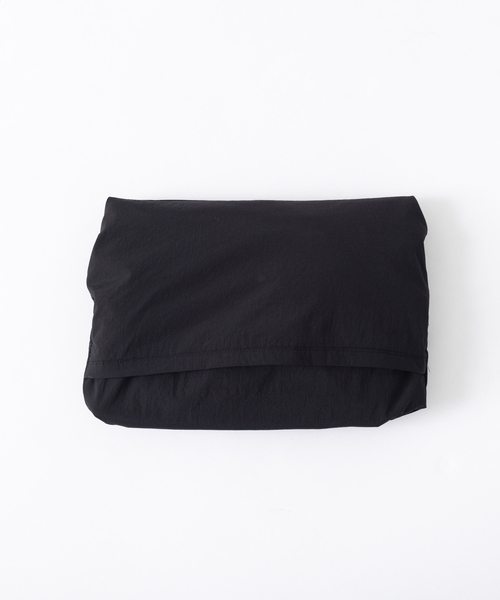 ABAHOUSE(アバハウス)の「ペーパーナイロン ストレッチ ポケッタブル ジャケット(テーラードジャケット・メンズ・ライトグレー/ベージュ/ブラック・44/46/48)」の16枚目の写真