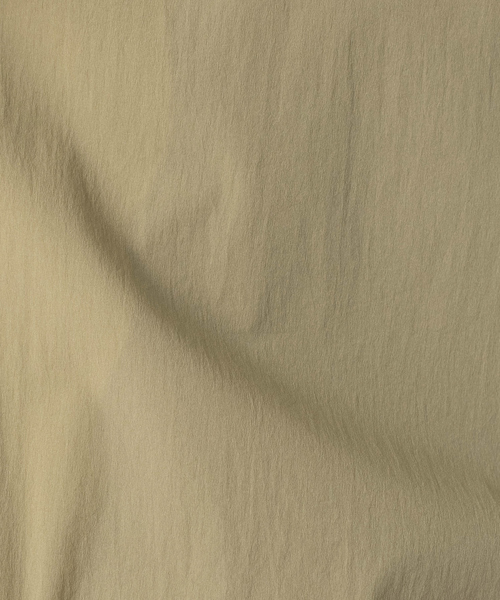 ABAHOUSE(アバハウス)の「ペーパーナイロン ストレッチ ポケッタブル ジャケット(テーラードジャケット・メンズ・ライトグレー/ベージュ/ブラック・44/46/48)」の18枚目の写真