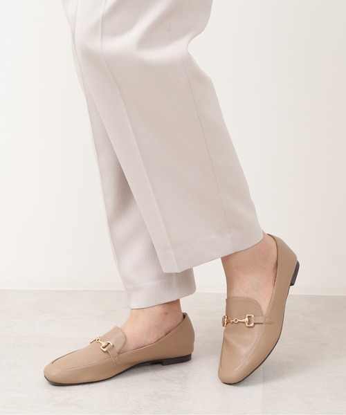 NATURAL BEAUTY BASIC（ナチュラルビューティーベーシック）の「ライトビットローファー（パンプス・レディース・ブラック/ダークブラウン/ベージュ・SMALL/MEDIUM/LARGE）」の4枚目の写真