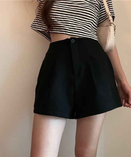 Mimma/Mimaa（ミマ）の「【Mimma/Mimaa】スラックスショートパンツ（スラックス・レディース・ブラック/ブラウン・FREE）」の17枚目の写真