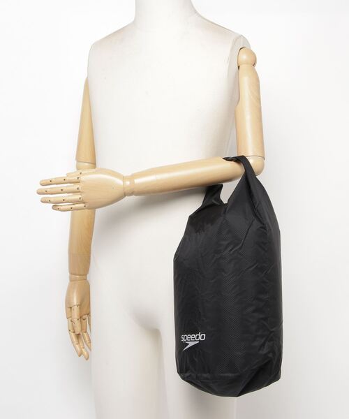 Speedo（スピード）の「Speedo/ハイドロエアウォータープルーフ ナイロンバッグ13L（エコバッグ/サブバッグ・レディース・ブラック/カーキ・FREE）」の3枚目の写真