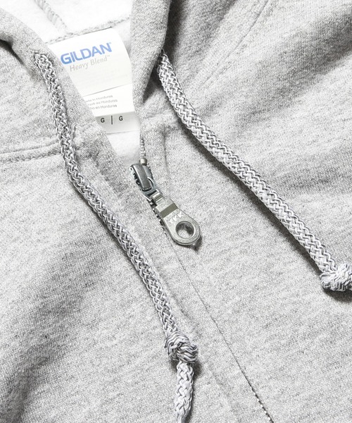 GILDAN(ギルダン)の「Gildan /ギルダン 8.0oz USAオーバーサイズ 裏起毛プルオーバーフルジップパーカー スウェット(パーカー・レディース・ホワイト/ブラック/ダークブラウン/ネイビー/グレー・S/M/L/XL)」の6枚目の写真