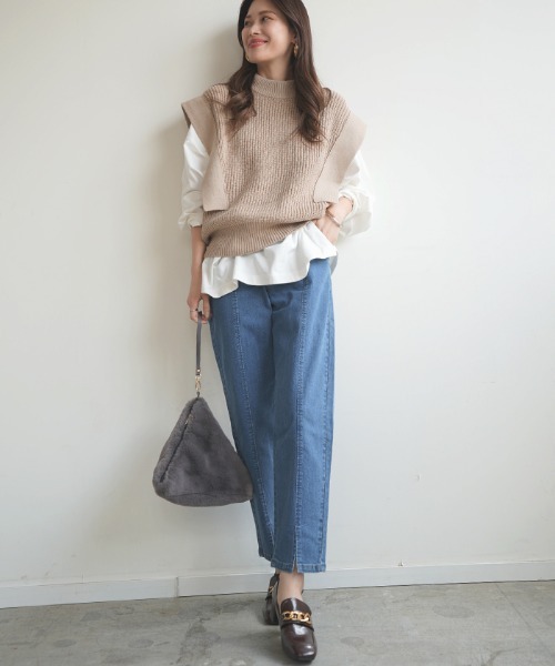 Futier land（フューティアランド）の「フロントスリットテーパードデニムパンツ（デニムパンツ・レディース・ブルー/ネイビー/インディゴブルー・SMALL/MEDIUM/LARGE/X-LARGE）」の22枚目の写真