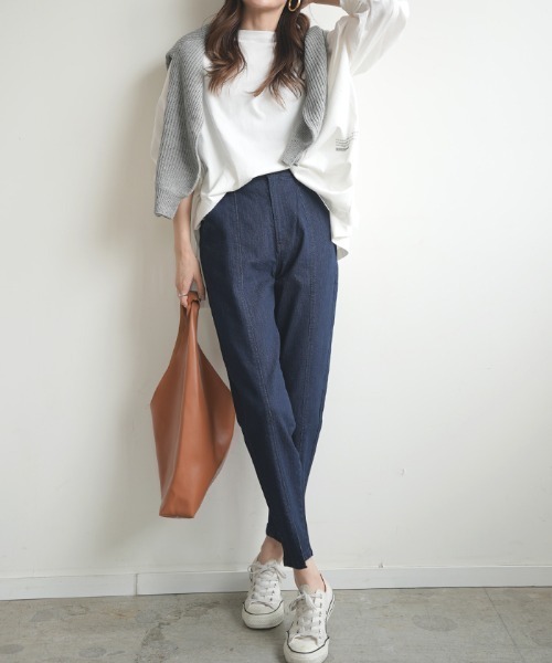 Futier land（フューティアランド）の「フロントスリットテーパードデニムパンツ（デニムパンツ・レディース・ブルー/ネイビー/インディゴブルー・SMALL/MEDIUM/LARGE/X-LARGE）」の11枚目の写真