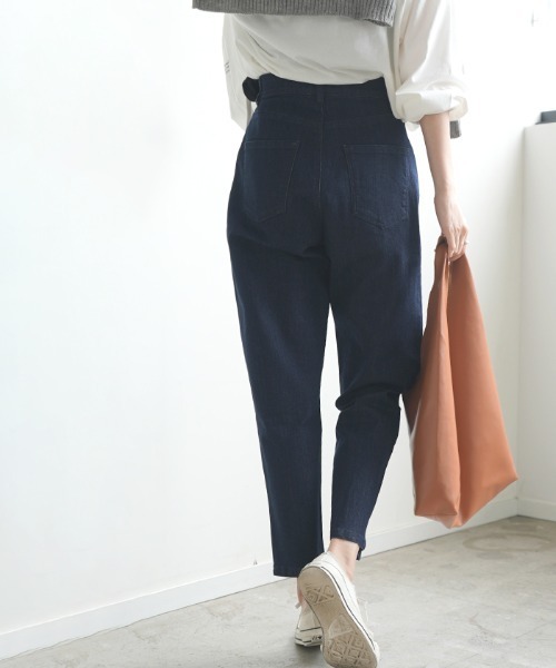 Futier land（フューティアランド）の「フロントスリットテーパードデニムパンツ（デニムパンツ・レディース・ブルー/ネイビー/インディゴブルー・SMALL/MEDIUM/LARGE/X-LARGE）」の7枚目の写真