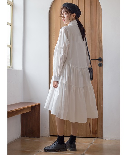 Bifrost（ビフレスト）の「ティアードシャツワンピース（シャツワンピース・レディース・ホワイト/ブラック・M/L）」の11枚目の写真