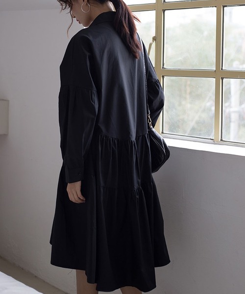 Bifrost（ビフレスト）の「ティアードシャツワンピース（シャツワンピース・レディース・ホワイト/ブラック・M/L）」の12枚目の写真