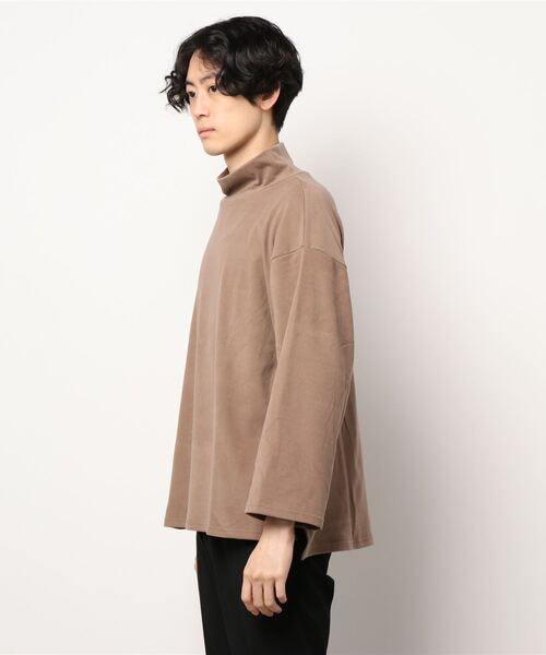 CERCA（チェルカ）の「RS/モックネック　スムースTシャツ（Tシャツ/カットソー・メンズ・ライトグレー/モカ/ブラック・MEDIUM/LARGE）」の5枚目の写真