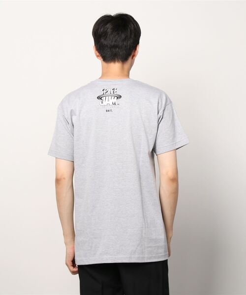 BAIT（ベイト）の「【2108_SPJ】SPACEJAM2 JBUGS DRIBBLE TEE 216-SPJ-TEE-001（Tシャツ/カットソー・メンズ・グレー・LARGE/X-LARGE/XX-LARGE/MEDIUM）」の5枚目の写真