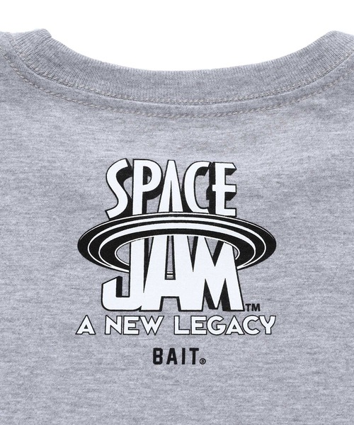 BAIT（ベイト）の「【2108_SPJ】SPACEJAM2 JBUGS DRIBBLE TEE 216-SPJ-TEE-001（Tシャツ/カットソー・メンズ・グレー・LARGE/X-LARGE/XX-LARGE/MEDIUM）」の3枚目の写真