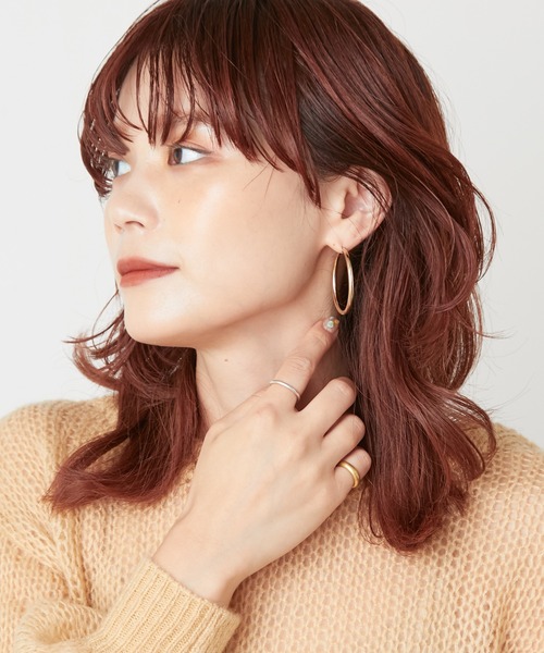 Omekashi(オメカシ)の「ミドルフープピアス(ピアス(両耳用)・レディース・ゴールド/シルバー・ONE SIZE)」の11枚目の写真