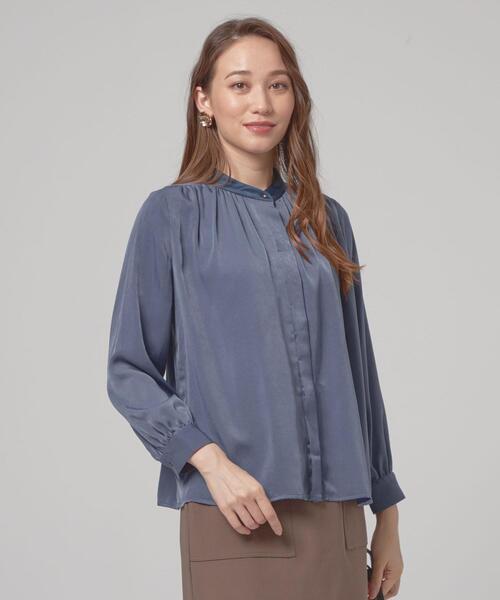 closet story(クローゼットストーリー)の「<closet story(クローゼットストーリー)>ネックサテン ブラウス(シャツ/ブラウス・レディース・イエロー/ロイヤルブルー/ブラック・FREE)」の3枚目の写真