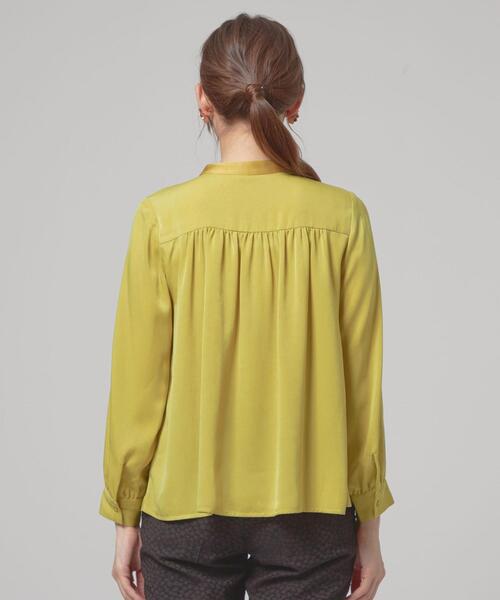 closet story(クローゼットストーリー)の「<closet story(クローゼットストーリー)>ネックサテン ブラウス(シャツ/ブラウス・レディース・イエロー/ロイヤルブルー/ブラック・FREE)」の8枚目の写真