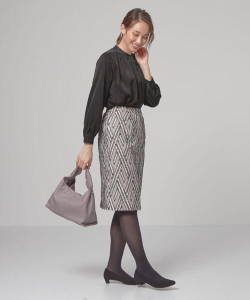 closet story(クローゼットストーリー)の「<closet story(クローゼットストーリー)>ネックサテン ブラウス(シャツ/ブラウス・レディース・イエロー/ロイヤルブルー/ブラック・FREE)」の14枚目の写真