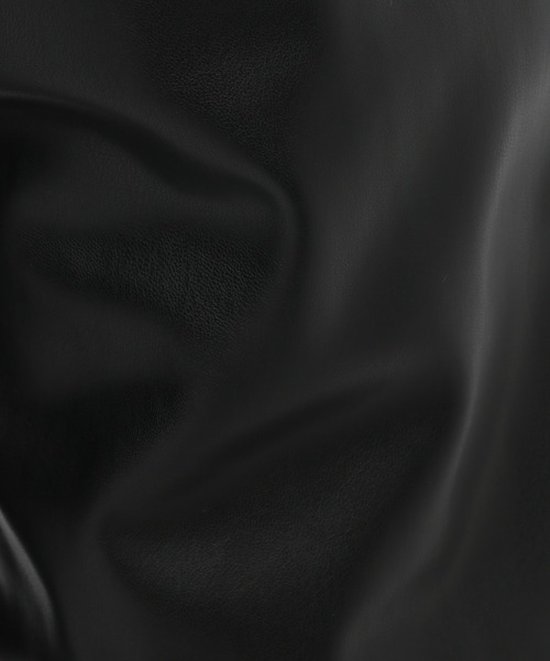 BARNYARDSTORM（バンヤードストーム）の「BARNYARDSTORM / フェイクレザー裾タブパンツ（その他パンツ・レディース・ブラック/オフホワイト・1/0）」の4枚目の写真