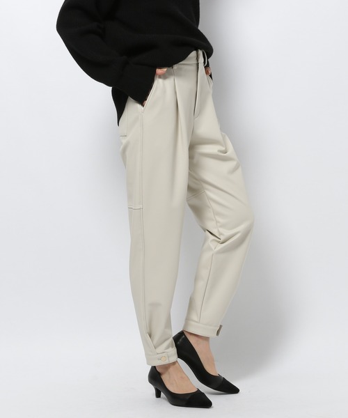 BARNYARDSTORM（バンヤードストーム）の「BARNYARDSTORM / フェイクレザー裾タブパンツ（その他パンツ・レディース・ブラック/オフホワイト・1/0）」の21枚目の写真