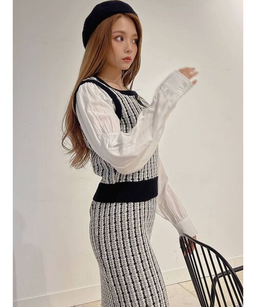 RESEXXY（リゼクシー）の「ドッキングツイードニットトップス【セットアップ着用可能】（ベスト・レディース・ブラック/ブルー/ブラウン・FREE）」の21枚目の写真