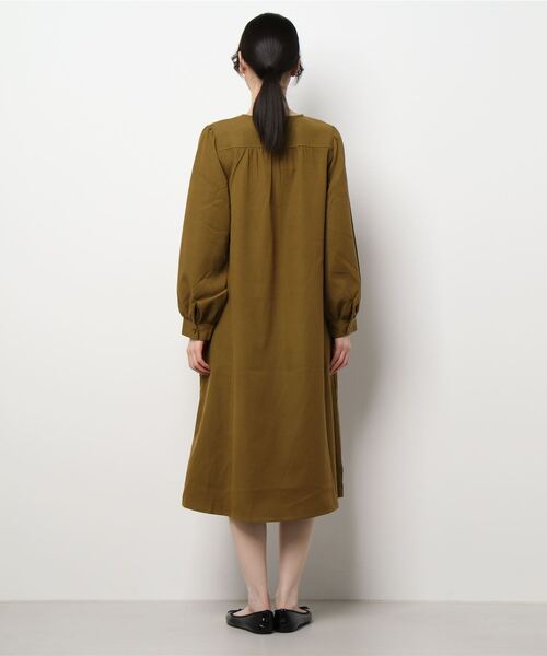 ehka sopo（エヘカソポ）の「レースビブワンピース（ワンピース・レディース・ブラック/カーキ/キナリ・ﾌﾘ-）」の7枚目の写真