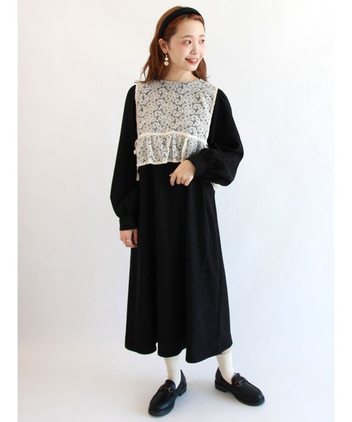 ehka sopo（エヘカソポ）の「レースビブワンピース（ワンピース・レディース・ブラック/カーキ/キナリ・ﾌﾘ-）」の3枚目の写真