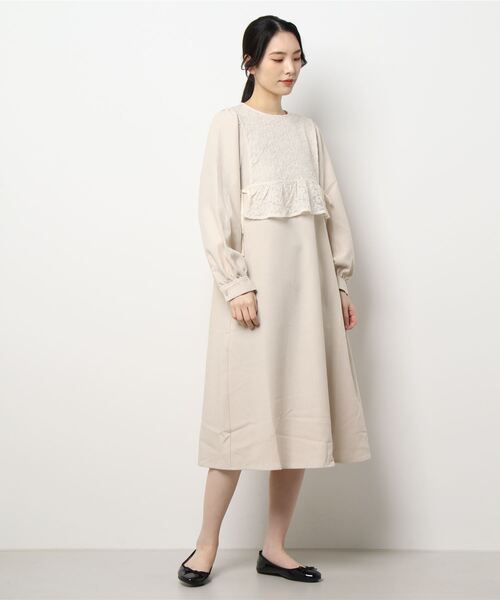 ehka sopo（エヘカソポ）の「レースビブワンピース（ワンピース・レディース・ブラック/カーキ/キナリ・ﾌﾘ-）」の5枚目の写真