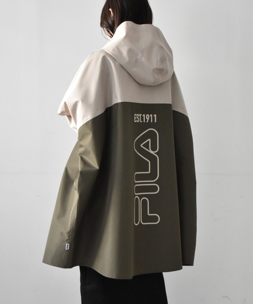 FILA(フィラ)の「<FILA/フィラ>はっ水ポンチョ(その他アウター・レディース・ベージュ系その他/ベージュ系その他2/ネイビー系/パープル系/カーキ系・FREE)」の4枚目の写真