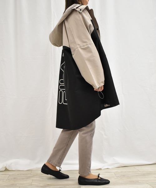 FILA(フィラ)の「<FILA/フィラ>はっ水ポンチョ(その他アウター・レディース・ベージュ系その他/ベージュ系その他2/ネイビー系/パープル系/カーキ系・FREE)」の9枚目の写真