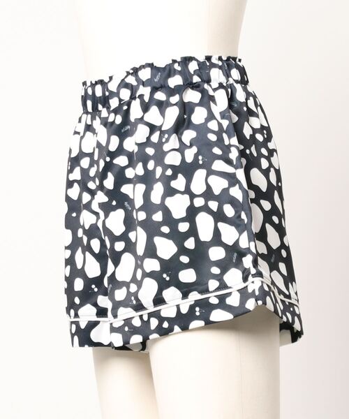 lilLilly（リルリリー）の「パイピングショートパンツ（ルームウェア/パジャマ・レディース・ピンク/ブルー/ホワイト系その他/ブラック系その他・FREE）」の9枚目の写真