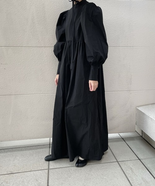 PERNA（ペルナ）の「パフスリーブロングワンピース（ワンピース）」 - WEAR