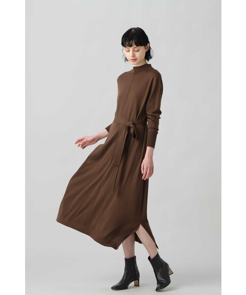 BOSCH（ボッシュ）の「ベルト付きニットワンピース（ワンピース・レディース・ネイビー/ブラウン/イエロー/パープル/ブルー・38）」の6枚目の写真