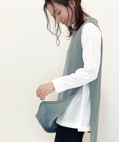 SHOO・LA・RUE(シューラルー)の「◆【2点セット】ベスト×ロングTシャツ(その他トップス・レディース・ベージュ/ブラック/ダークグリーン・04/02/03)」の21枚目の写真
