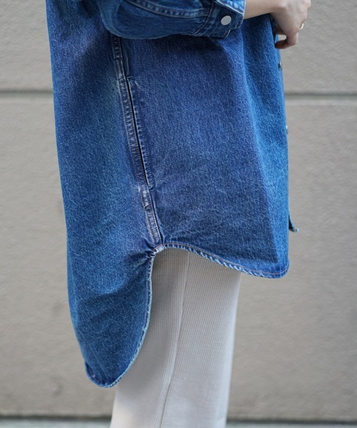 DROIT BELLO(ドロイトベロ)の「DROIT BELLO(ドロイトベロ)デニムシャツ(シャツ/ブラウス・レディース・インディゴブルー・FREE)」の5枚目の写真