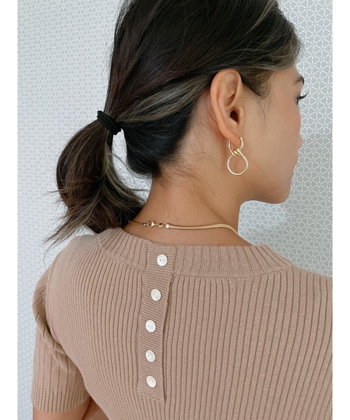 Vicente（ヴィセンテ）の「Chamber  gold  earring（ピアス（両耳用）・レディース・ゴールド・FREE）」の4枚目の写真