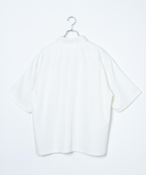 WEGO(ウィゴー)の「WEGO/シンプルロゴ半袖BIGシャツ(シャツ/ブラウス・メンズ・ブラック/ホワイト/ベージュ・LARGE/MEDIUM)」の21枚目の写真