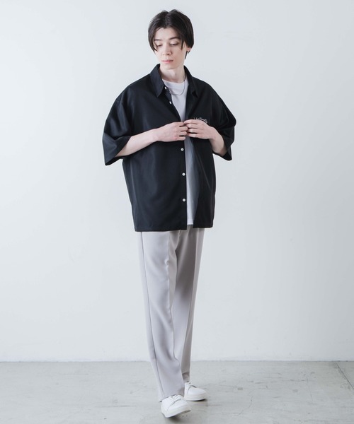 WEGO(ウィゴー)の「WEGO/シンプルロゴ半袖BIGシャツ(シャツ/ブラウス・メンズ・ブラック/ホワイト/ベージュ・LARGE/MEDIUM)」の10枚目の写真