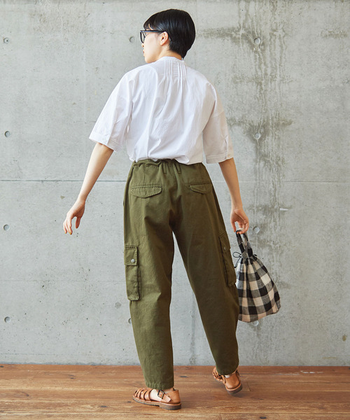 PAR ICI（パーリッシィ）の「グランジウォッシュ/ギンガムチェック 前立てフリルブラウス（シャツ/ブラウス・レディース・ホワイト/ブラック系その他/ブルー系その他/アイボリー・FREE）」の12枚目の写真