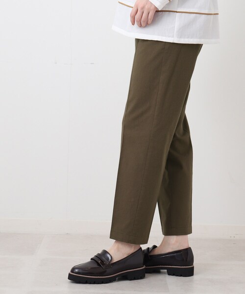 DRESKIP（ドレスキップ）の「◆【洗濯機可/履きやすい】のびーるテーパードパンツ（その他パンツ・レディース・ライトグレー/レモンイエロー/ネイビー/オレンジ/カーキ/ダークグリーン・04/03/02）」の8枚目の写真