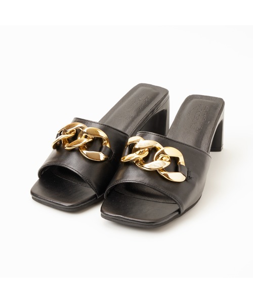 chumchum(チャムチャム)の「スクエアチェーンプレートサンダル(サンダル・レディース・ブラック/ホワイト/ベージュ・S/M/L/LL)」の3枚目の写真