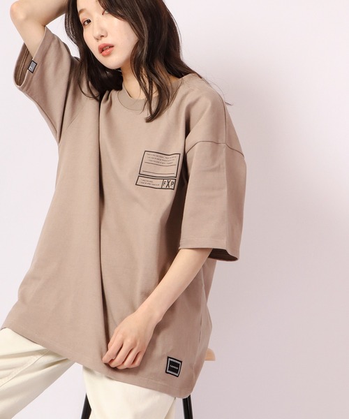 FLASH PACKER(フラッシュパッカー)の「FLASH PACKER ヘビーオンス半袖TEE(Tシャツ/カットソー・メンズ・ブラック/グレイッシュベージュ/ホワイト・M/L/S)」の1枚目の写真