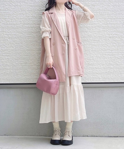 toucher du brise(トゥシェドブリーズ)の「【yuririnコラボ】キャンディースリーブティアードワンピース(ワンピース・レディース・ブラック/オフホワイト/ベージュ・M)」の3枚目の写真